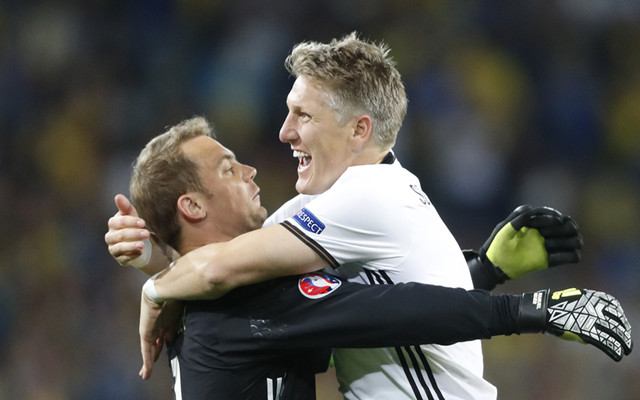 德国2-0乌克兰,穆斯塔菲、小猪破门,诺伊尔神扑