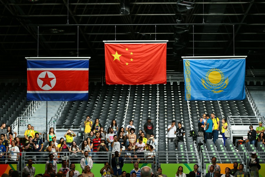 就不换?奥运会中国国旗依旧是错误版本 - 足球