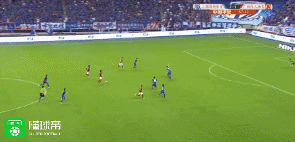 申花2-1恒大主场保持不败,马丁斯梅开二度,郜林进球