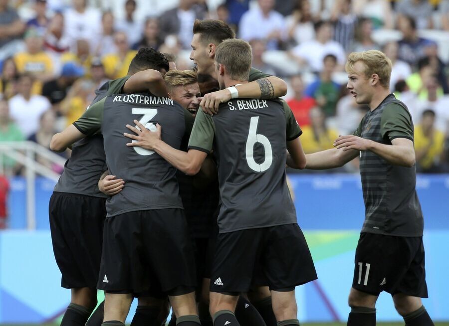 德国国奥2-0尼日利亚,克洛斯特曼、彼得森进球