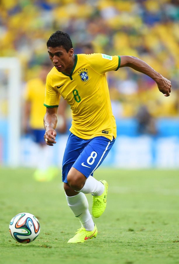 保利尼奥时隔两年重返巴西国家队大名单,中超