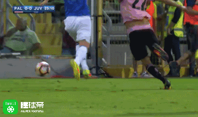 第30分钟, 鲁加尼因伤无法坚持被夸德拉多替换下场,这也是夸德拉多在