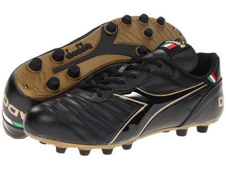 意大利足球鞋的情怀:国宝Diadora - 足球第一门