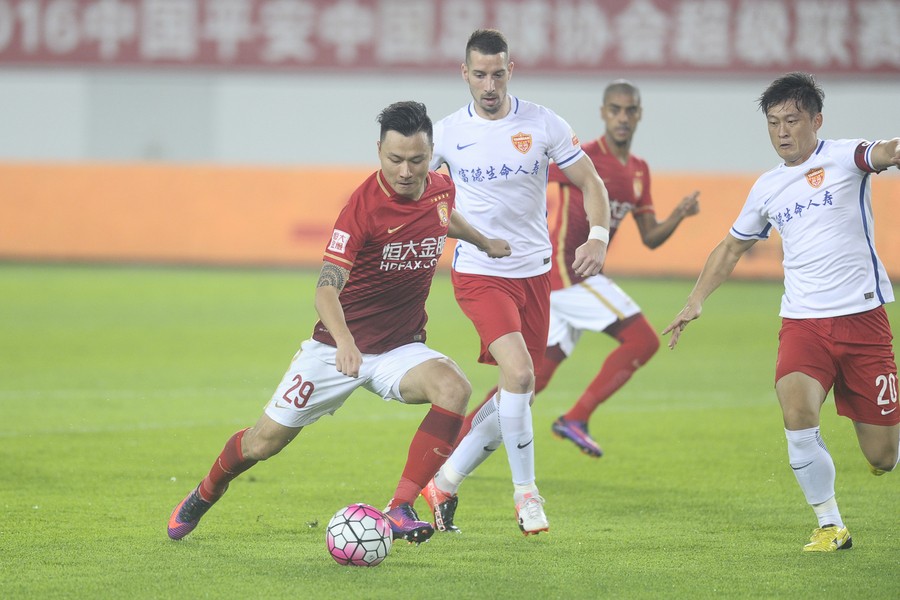 半场战报:恒大1-0延边 - 足球第一门户|懂球帝