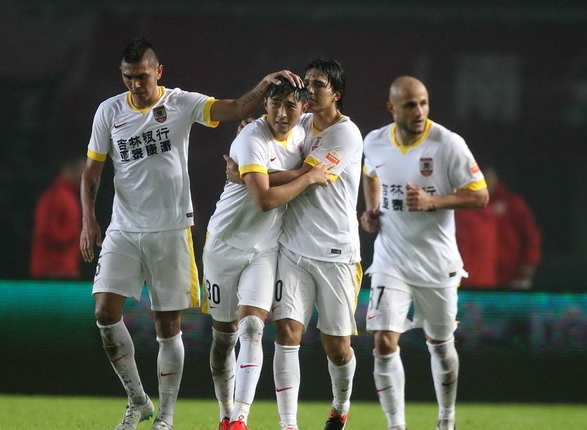 中超末轮看点:绿城、亚泰、辽足、泰达,谁会不