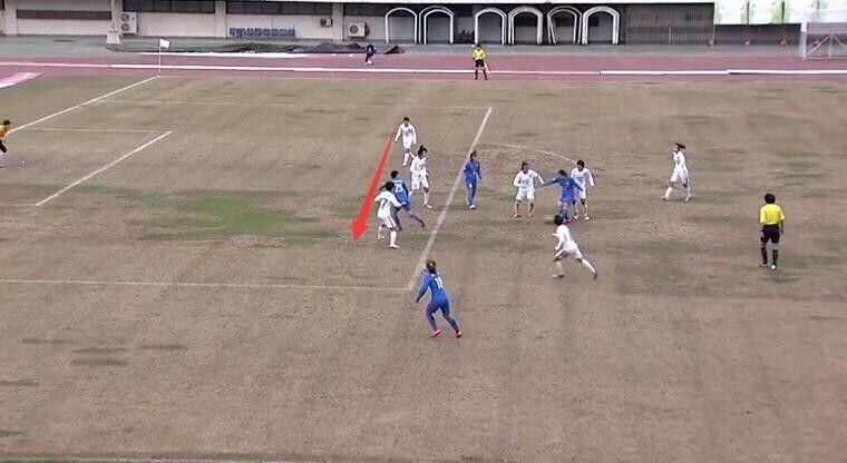 上海女足球员李佳悦:恶心的判罚让我们丢了冠