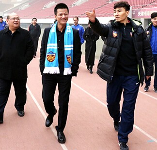 临时工还是百年豪门,看天津权健中超赛季球员