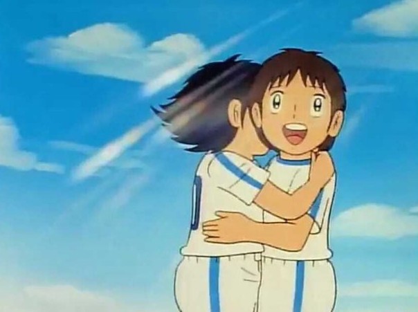 单身足球狗特供-我们不哭,有11号传奇陪我们!