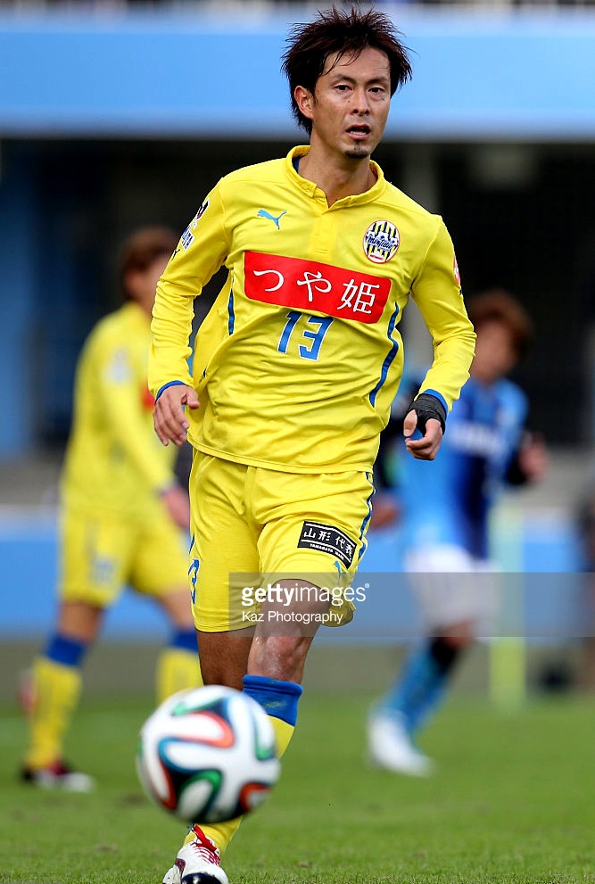 肇俊哲挂靴,18年前亚青赛对手日本首发11人仅