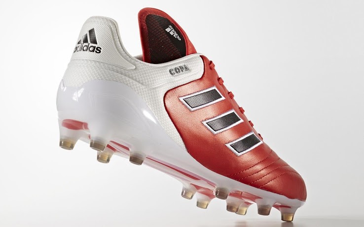 阿迪达斯发布全新触感型足球鞋Copa 17 - 足球