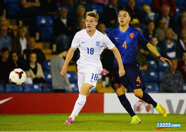 南安普顿青训出品 带你认识继贝尔之后又一妖