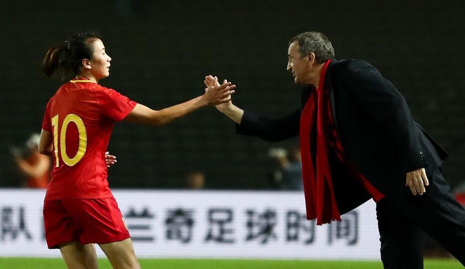 中国女子足球生存报告:我的青春谁做主? - 足球