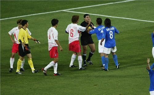 外媒评出世界杯五大无耻比赛,韩国光荣上榜三