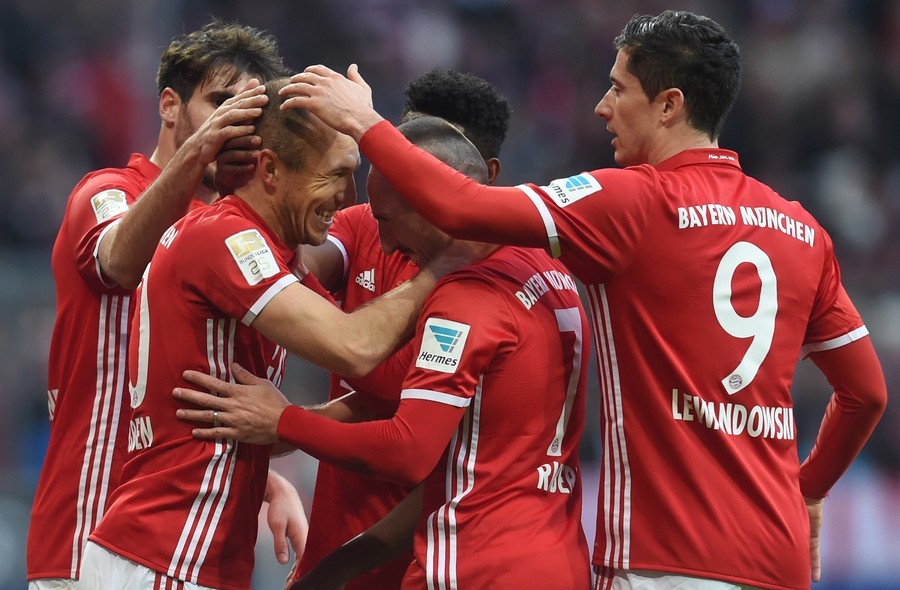 比达尔款特朗普款,图片报给胡梅尔斯设计新发