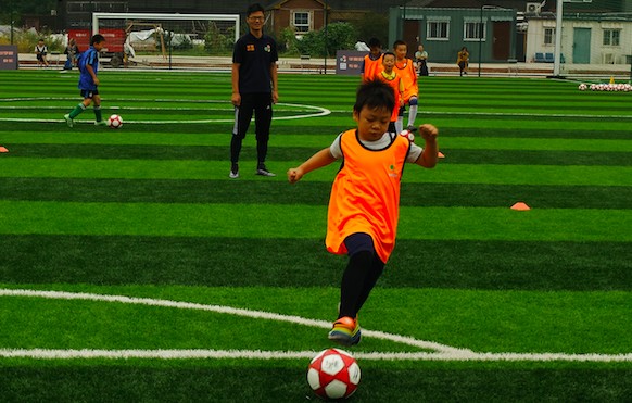 青训故事|并不好走的校园足球之路,看看韩国做
