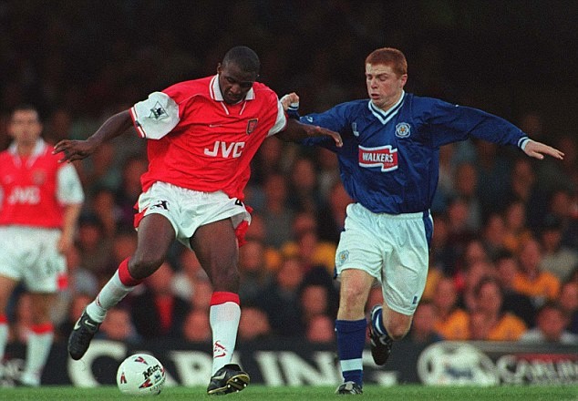 枪手之魂维埃拉:全能中场的足球之路 - 足球第