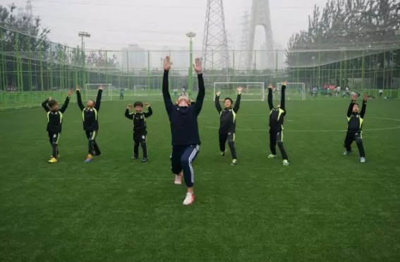 青少年足球+体适能 挽救中国孩子的健康隐患 