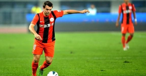 米西莫维奇专访:中国足球确实存在这些问题 - 