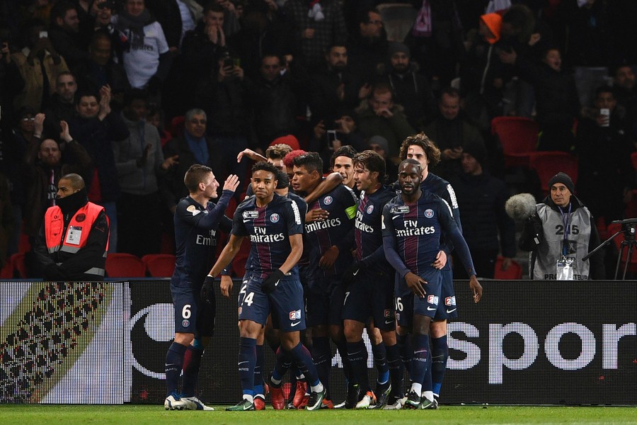 巴黎2-0梅斯晋级法联杯半决赛,蒂亚戈-席尔瓦梅