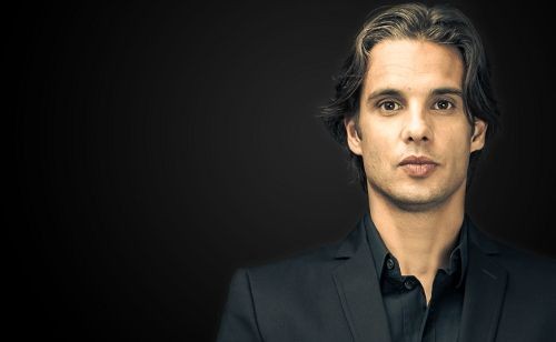 球色怡人特别版:"黄金一代"努诺-戈麦斯 - 专业权威的足球网站|懂球帝