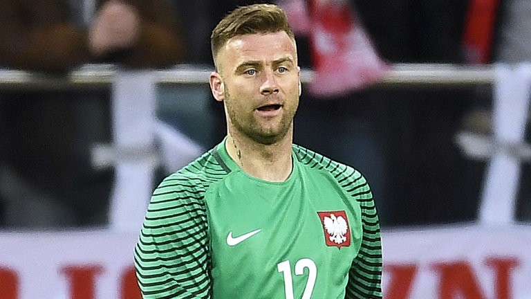 韦世豪发文告别图片