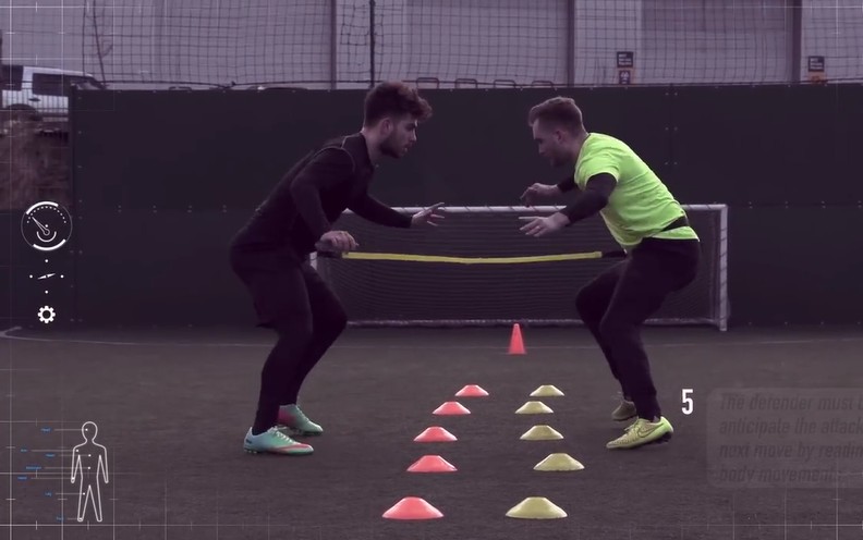 足球训练:身体敏捷性、迅速变向 - 足球视频|足