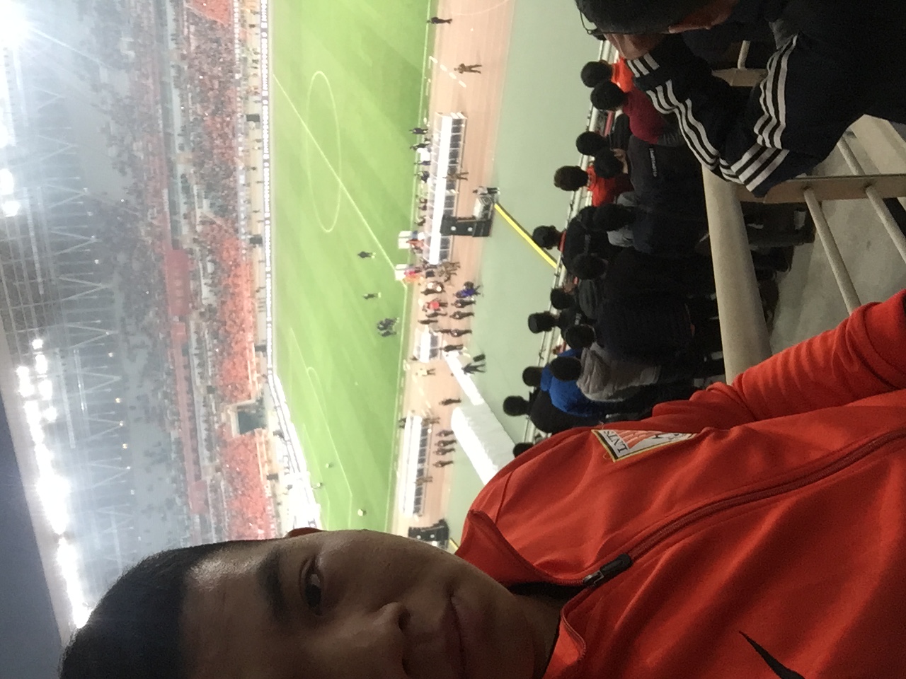 答谢球迷,鲁能要保留12号球衣 - 足球第一门户