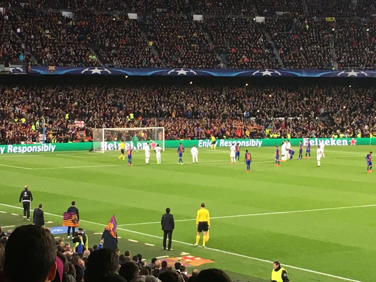 【诺坎普】有一种奇迹,叫Bara! 有一种坚持,叫