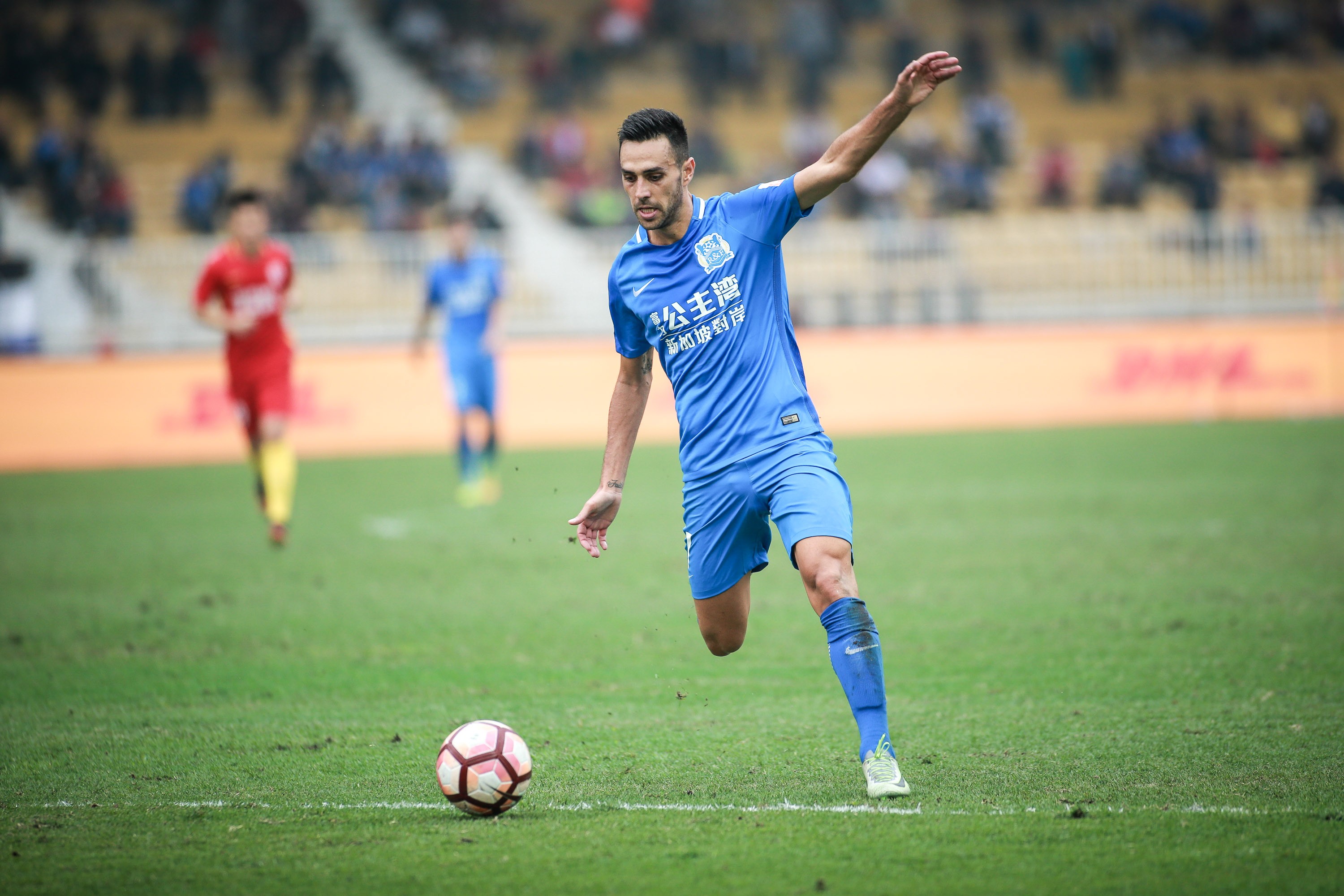 “圣月磊”逆天扑点,乌索首球,富力开局两连胜! - 足球视频|足球视频集锦|懂球帝