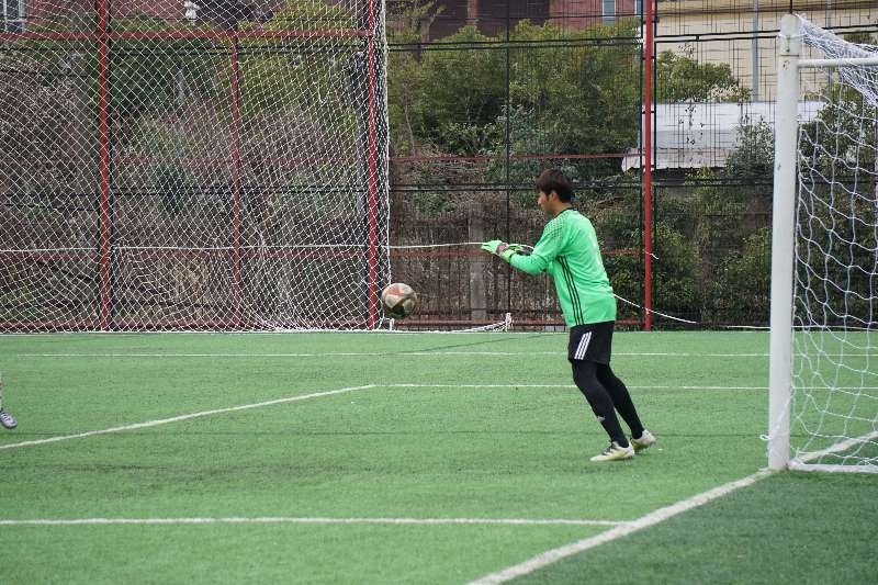 8球大胜|崇明根宝U18参加上海业余联赛取得两