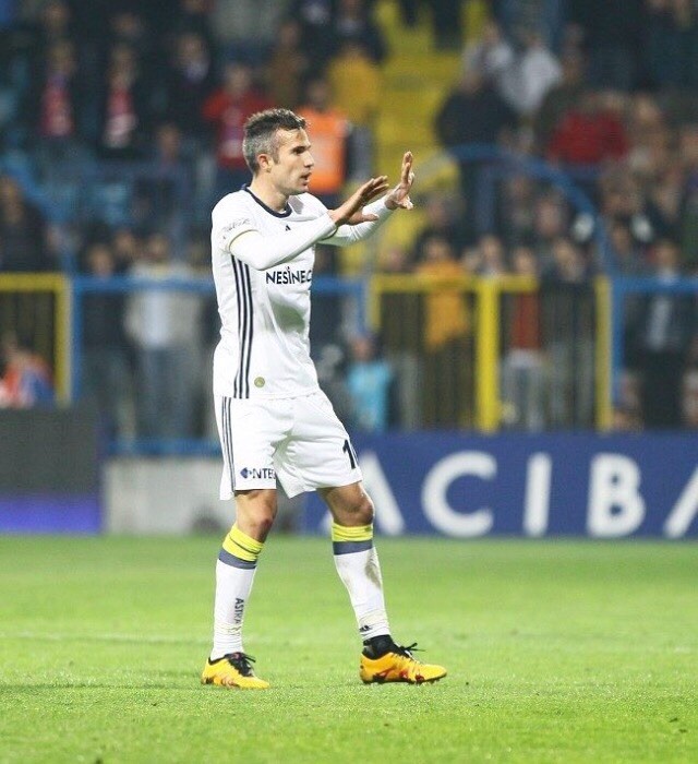 荷兰球员综述:范佩西首发进球 - 足球视频|足球