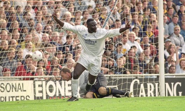 钱又想激励球员? 俱乐部不妨试一试浮动薪酬