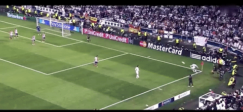 纪念华尼托,伯纳乌竖巨幅tifo