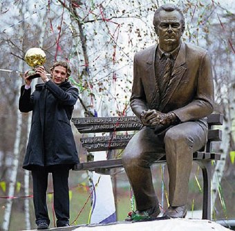 那些年我们爱过的前锋:舍甫琴科 - 足球视频|足