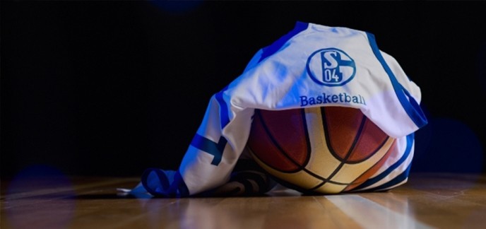 俱乐部丨沙尔克04篮球学院开展复活节训练营