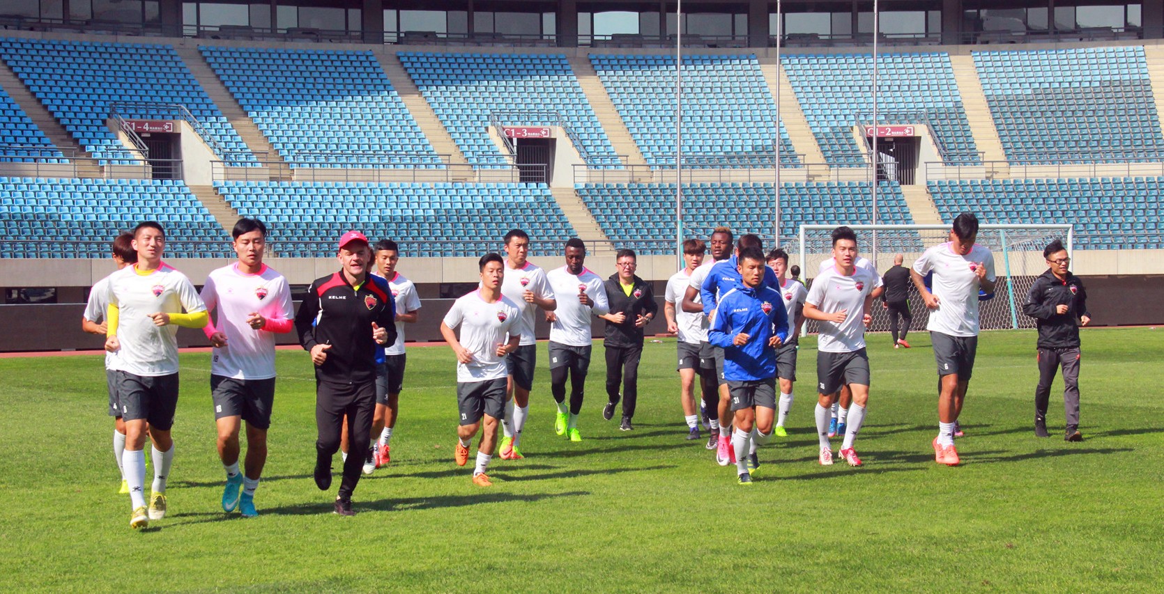 事前瞻:明天与大连一方强强对话,深圳佳兆业全