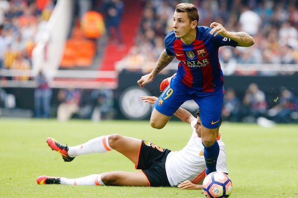 经纪人:迪涅不会离开巴萨 - 专业权威的足球网