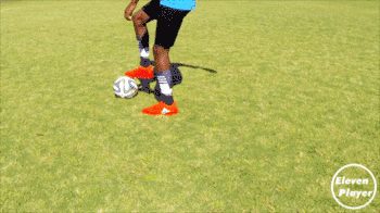 足球技巧:如何像内马尔一样从人群中完成摆脱?