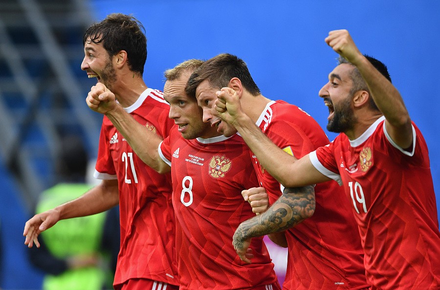 俄罗斯2-0新西兰获队史联合会杯首胜,斯莫洛夫