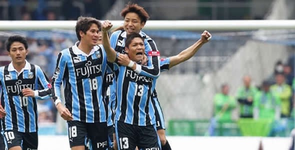 17090期14场胜负彩:日系联赛包场,浦和红钻依