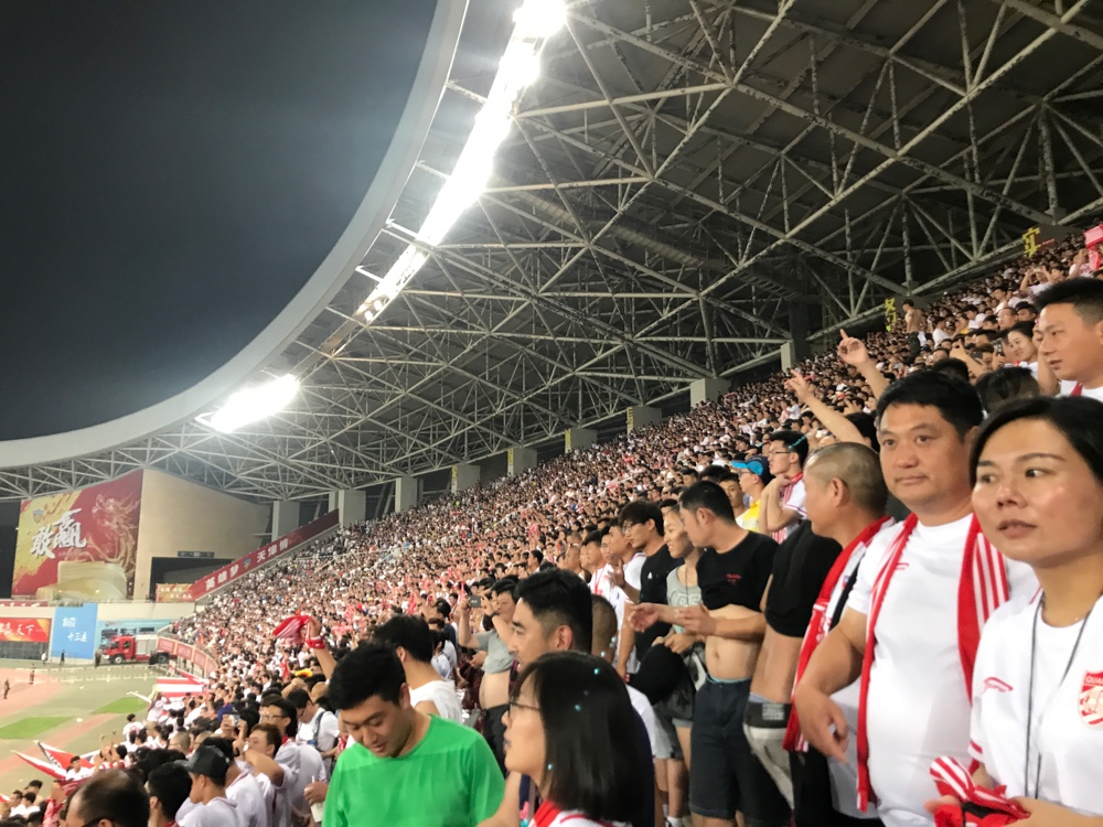 中超第15轮上座人数:苏宁主场最高,平均约2万