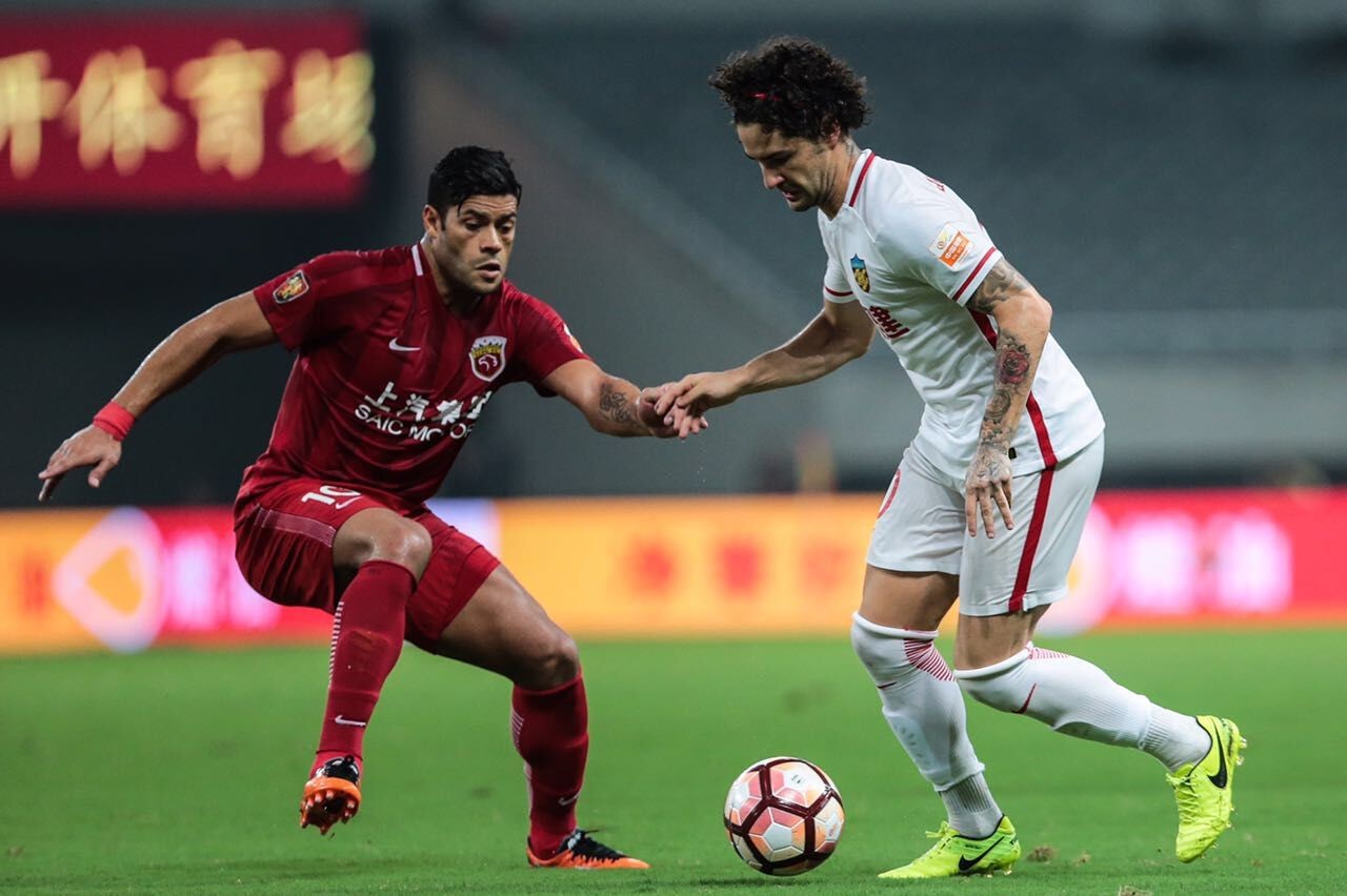 帕托周记:足球不应该滋生暴力 - 天津权健|帕托