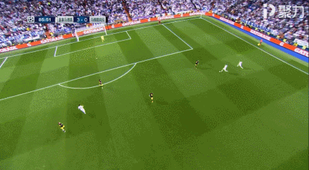防不胜防！让对手疲于奔命的叠瓦式助攻 <wbr>球队进攻的必选战术