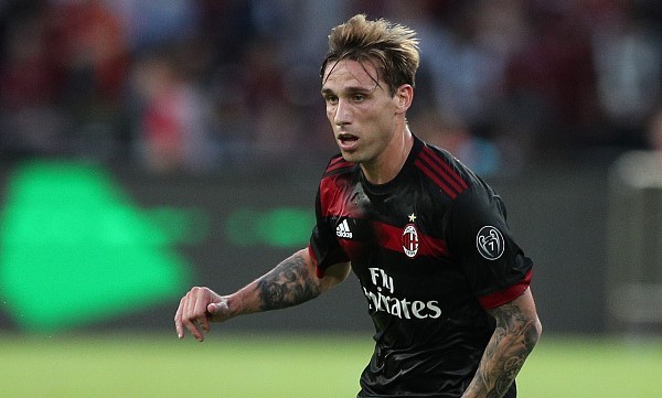 大腿拉伤,比格利亚要休战4周 - AC米兰|比格利