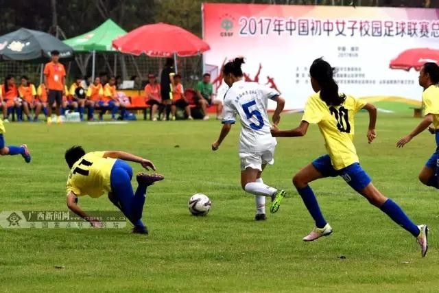 中国初中女足联赛结束,广西队员入选中学生国