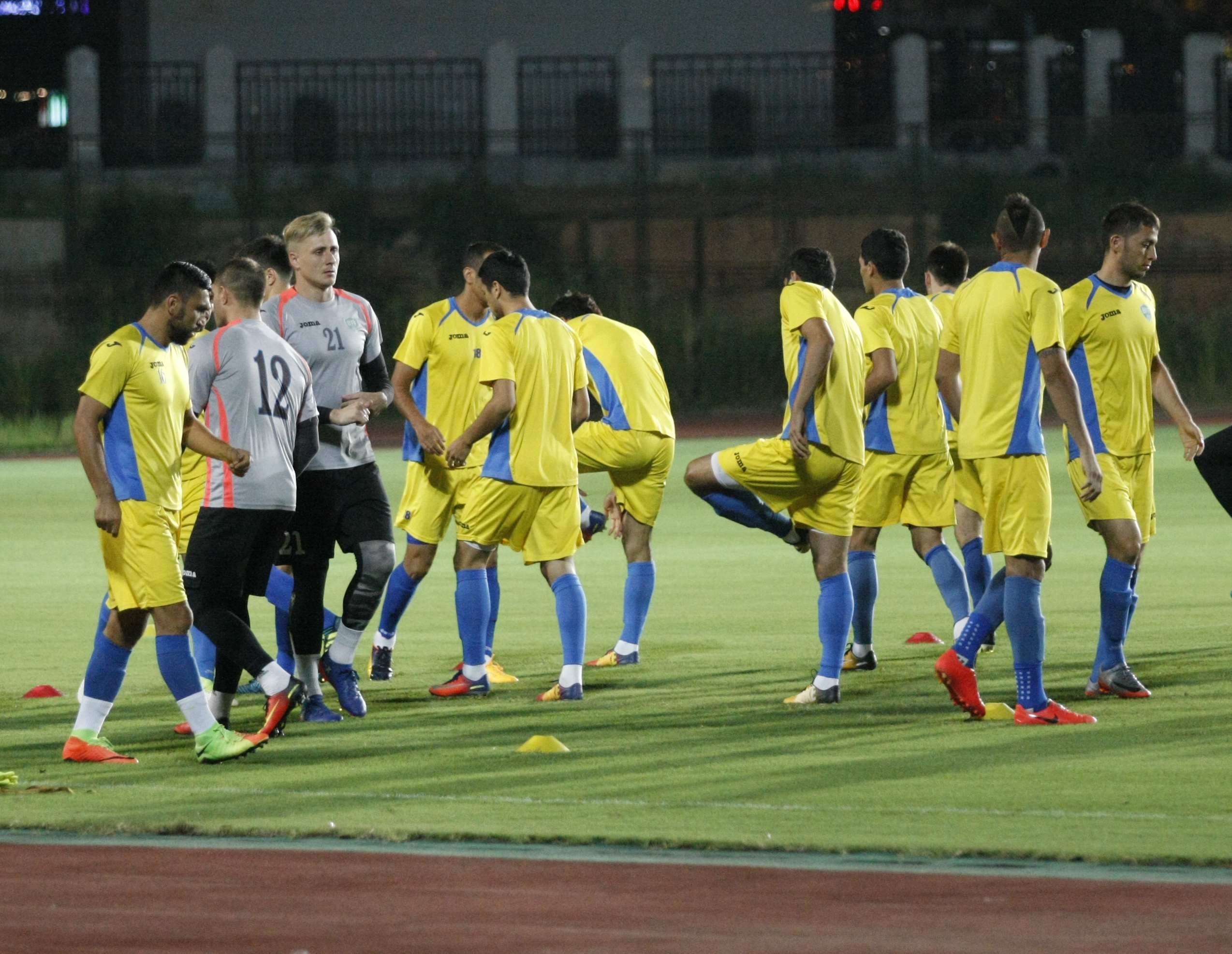 懂球帝记者泰岩世预赛国足采访日记之武汉篇(