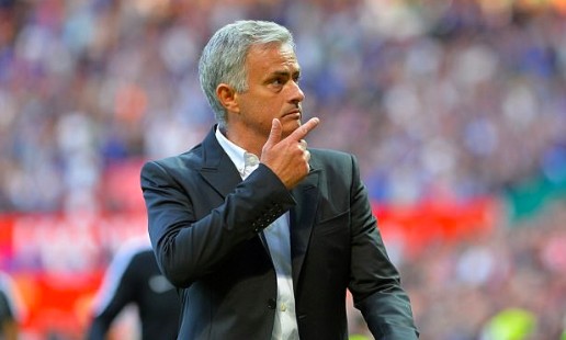 贴心,曼联为球迷提供签证报销 - 莫斯科中央陆