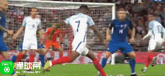 英格兰2-1逆转斯洛伐克五分领跑,拉什福德传射,戴尔破门