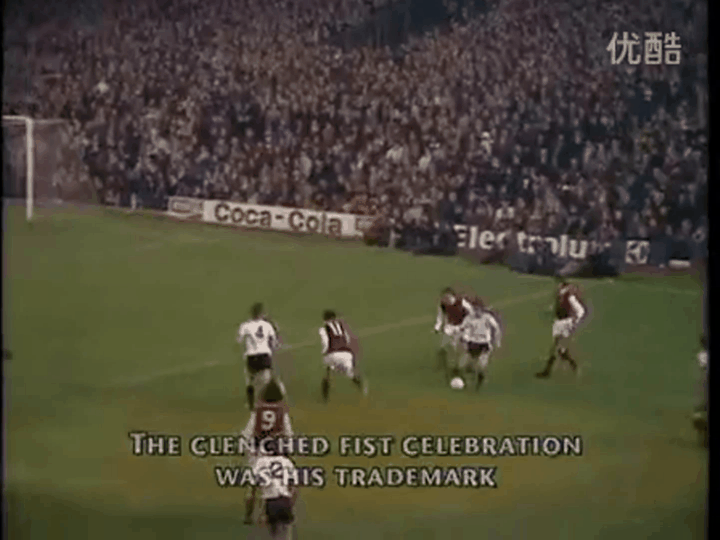 70年代,足球明星与另类时尚的相爱相杀