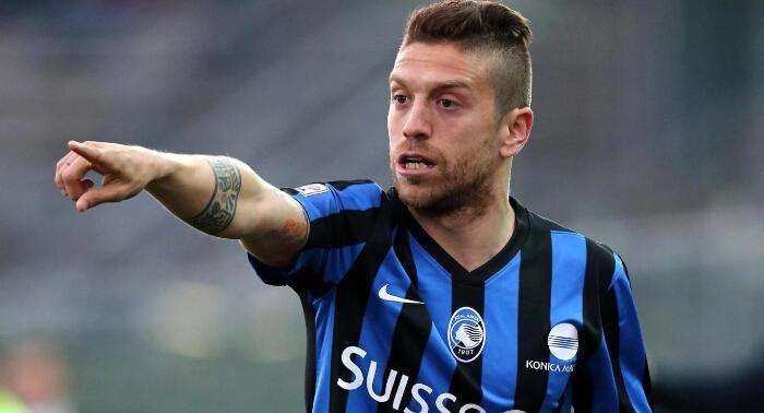 鸽子推球:欧联杯赛场,意甲球队恐集体梦游 - AC